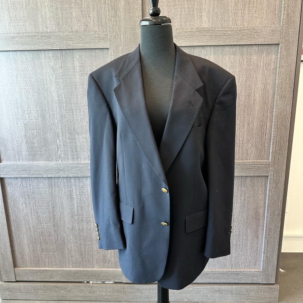 Hart Schaffner Marx men’s suit jacket. Navy